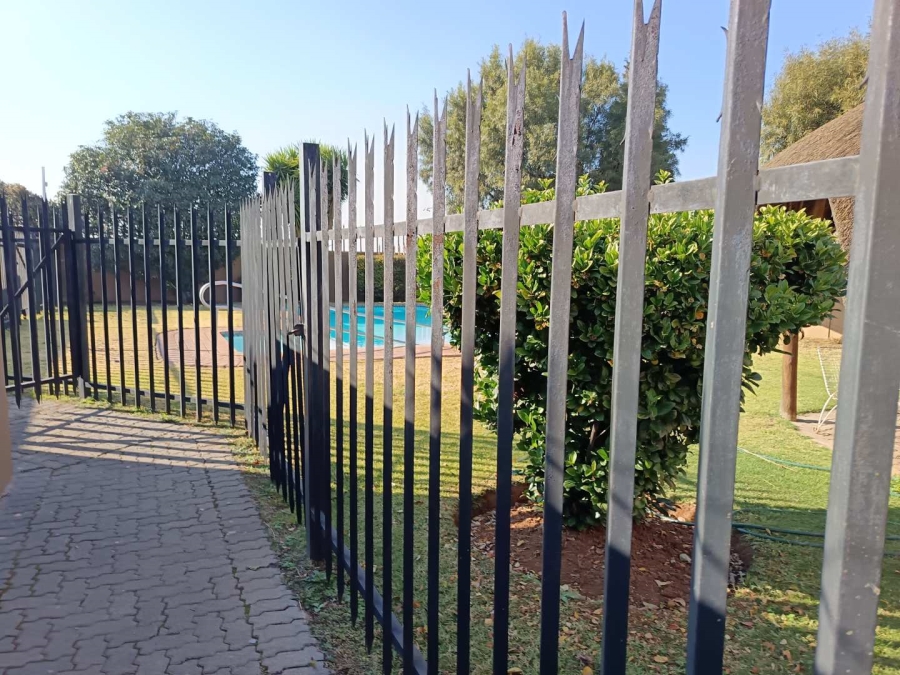2 Bedroom Property for Sale in Meyersdal Gauteng