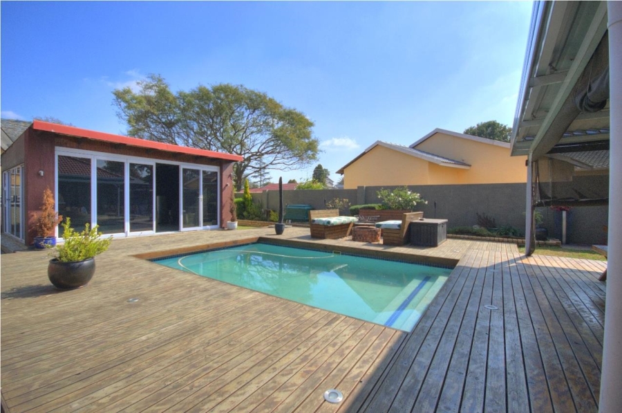 4 Bedroom Property for Sale in Brackendowns Gauteng