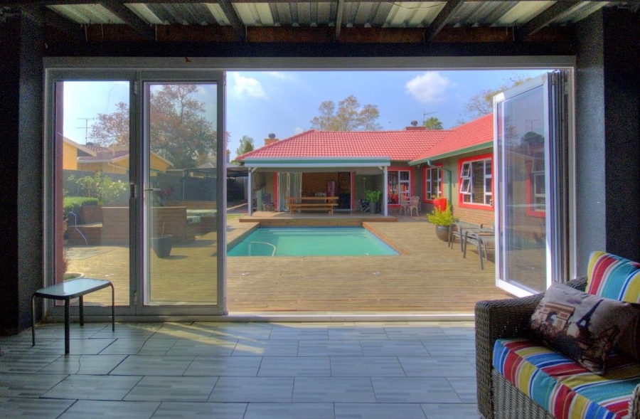 4 Bedroom Property for Sale in Brackendowns Gauteng