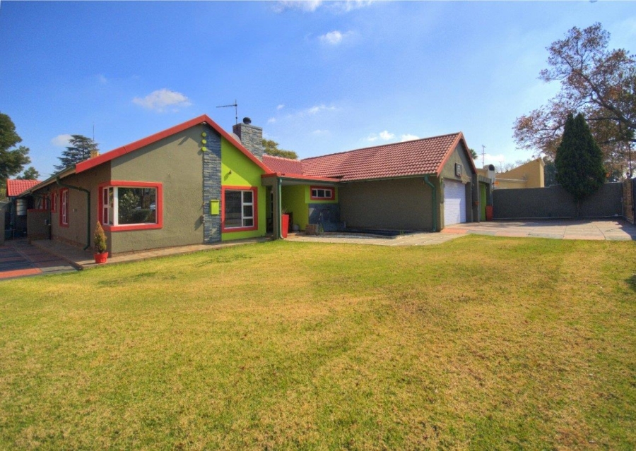 4 Bedroom Property for Sale in Brackendowns Gauteng