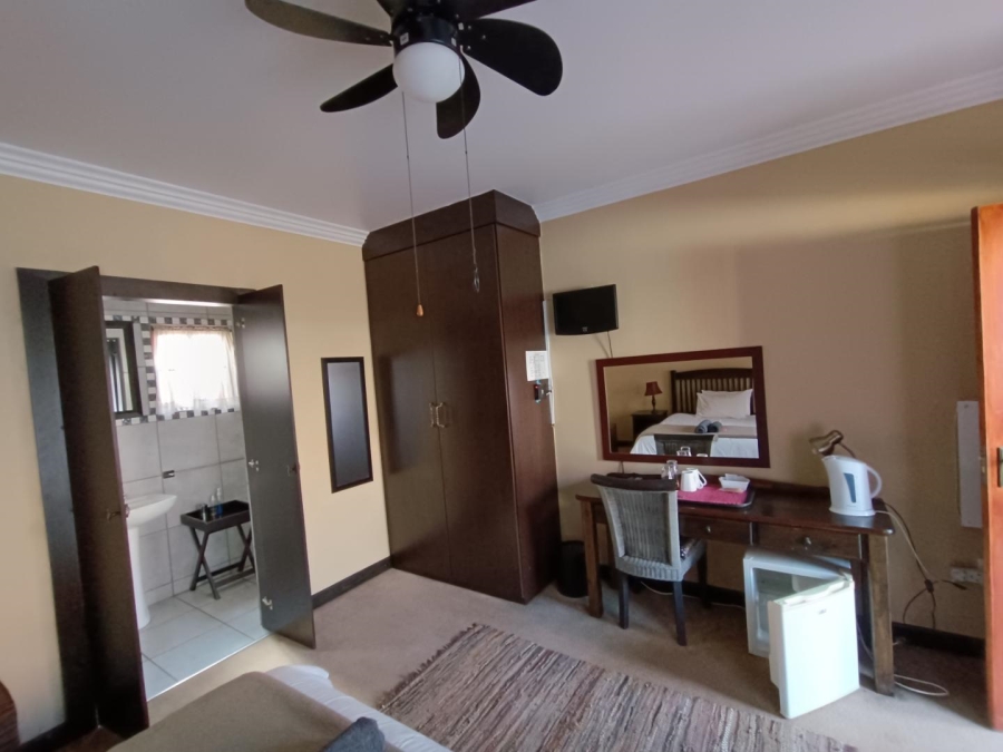 Commercial Property for Sale in Zwartkop Gauteng