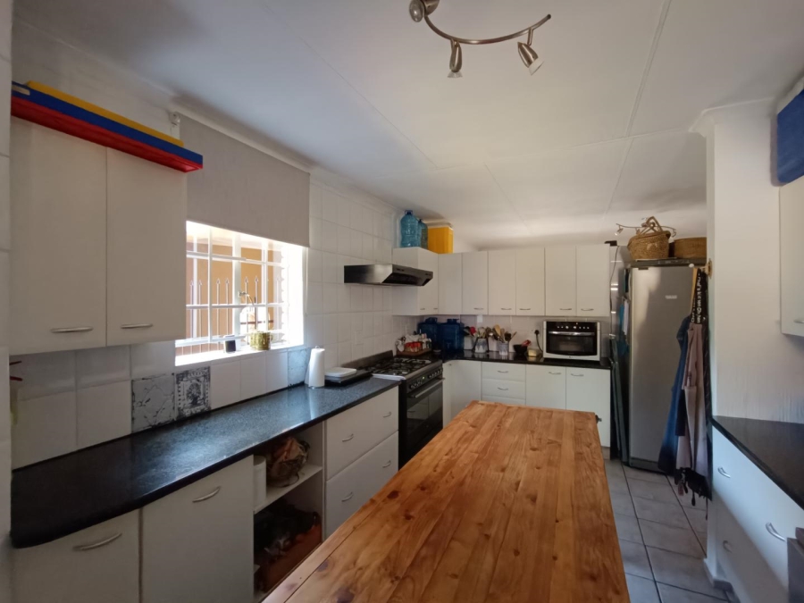 Commercial Property for Sale in Zwartkop Gauteng