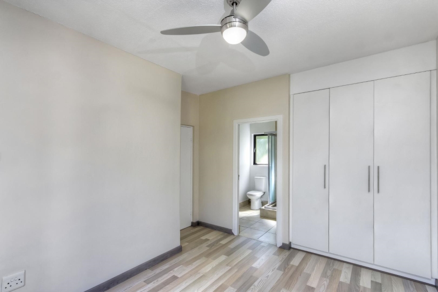 To Let 2 Bedroom Property for Rent in Douglasdale Gauteng