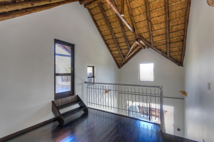 To Let 2 Bedroom Property for Rent in Douglasdale Gauteng