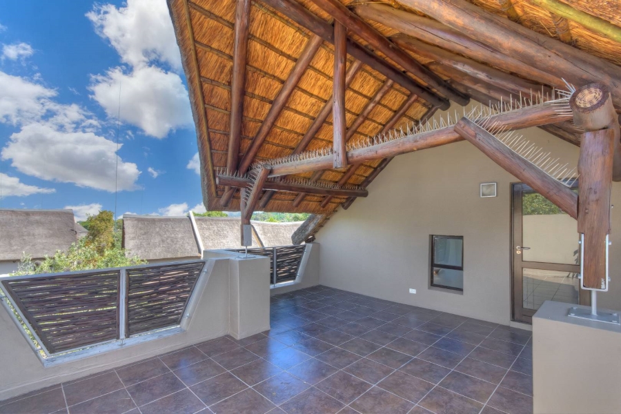 To Let 2 Bedroom Property for Rent in Douglasdale Gauteng