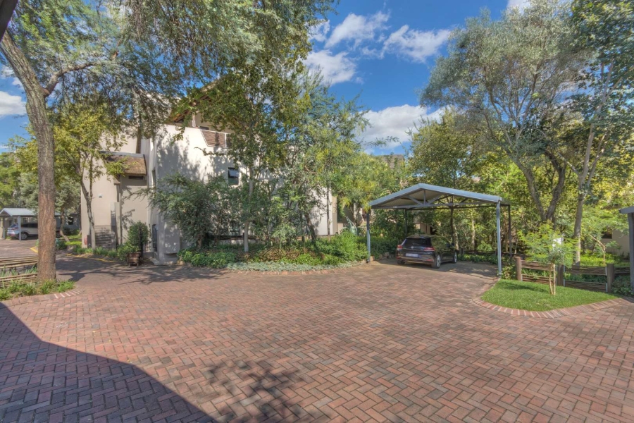 To Let 2 Bedroom Property for Rent in Douglasdale Gauteng