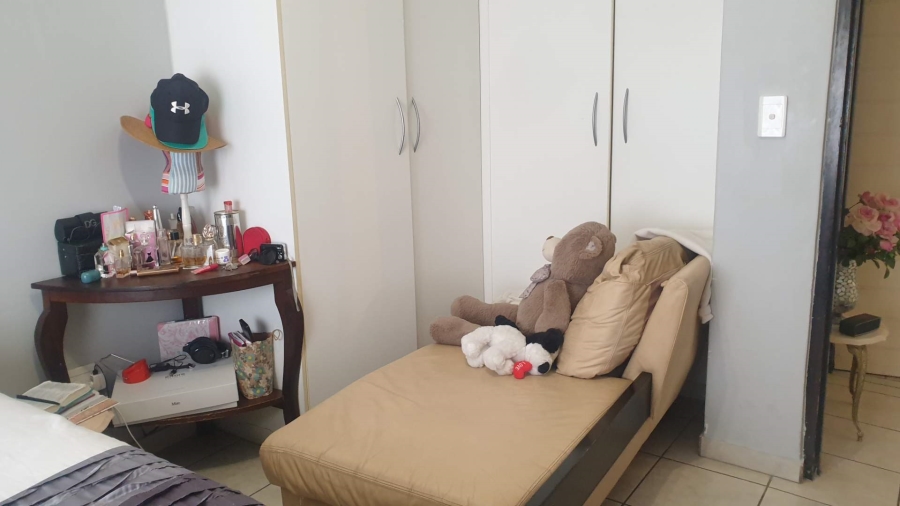 To Let 1 Bedroom Property for Rent in Jackal Creek Golf Estate Gauteng