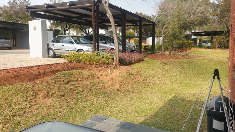 To Let 1 Bedroom Property for Rent in Jackal Creek Golf Estate Gauteng