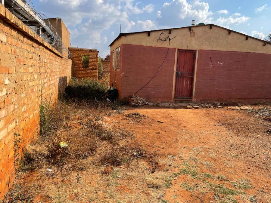 2 Bedroom Property for Sale in Nellmapius Gauteng