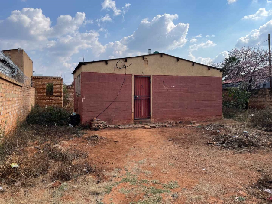 2 Bedroom Property for Sale in Nellmapius Gauteng