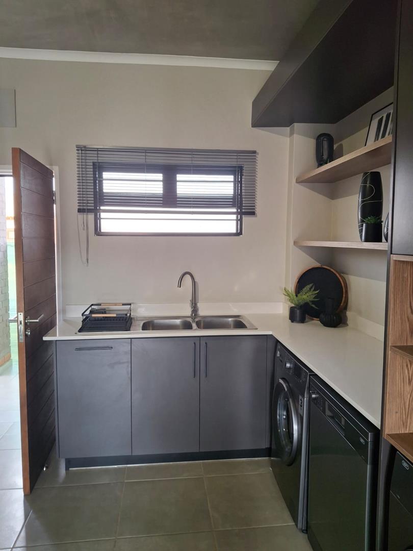 2 Bedroom Property for Sale in Rietvalleirand Gauteng