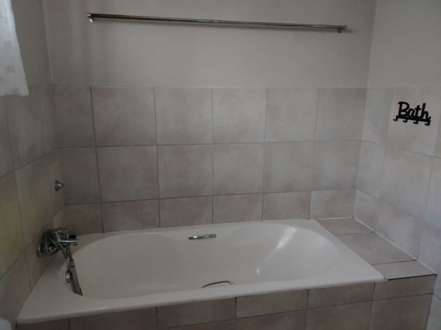3 Bedroom Property for Sale in Pomona Gauteng