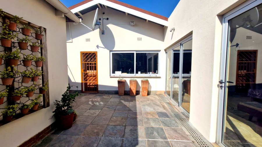 3 Bedroom Property for Sale in Rietondale Gauteng