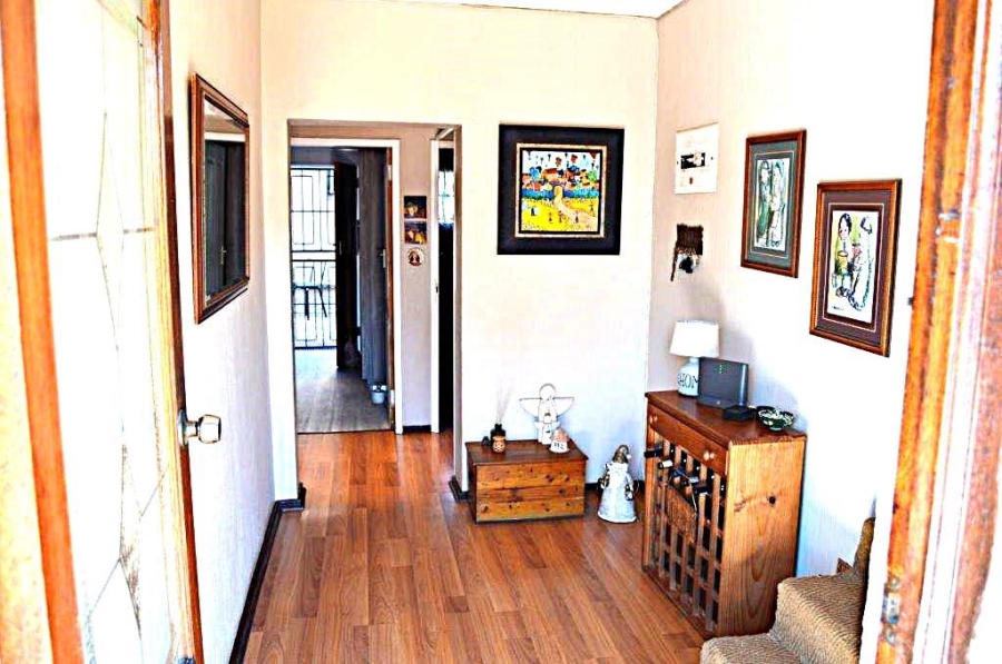4 Bedroom Property for Sale in Brackendowns Gauteng