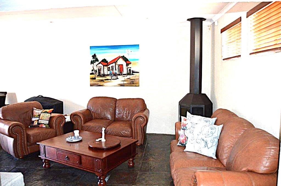 4 Bedroom Property for Sale in Brackendowns Gauteng