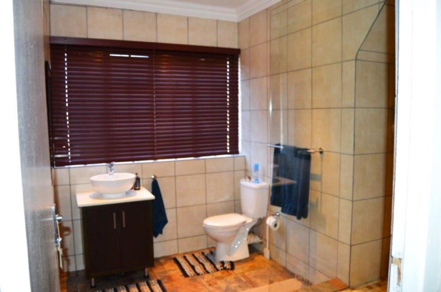 4 Bedroom Property for Sale in Brackendowns Gauteng
