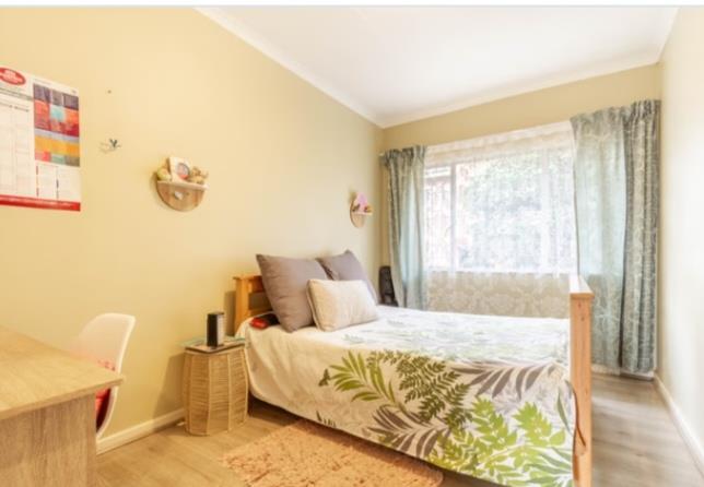 4 Bedroom Property for Sale in La Montagne Gauteng