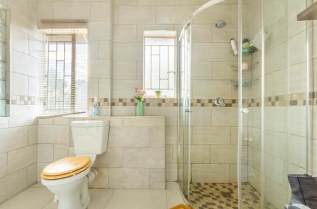 4 Bedroom Property for Sale in La Montagne Gauteng