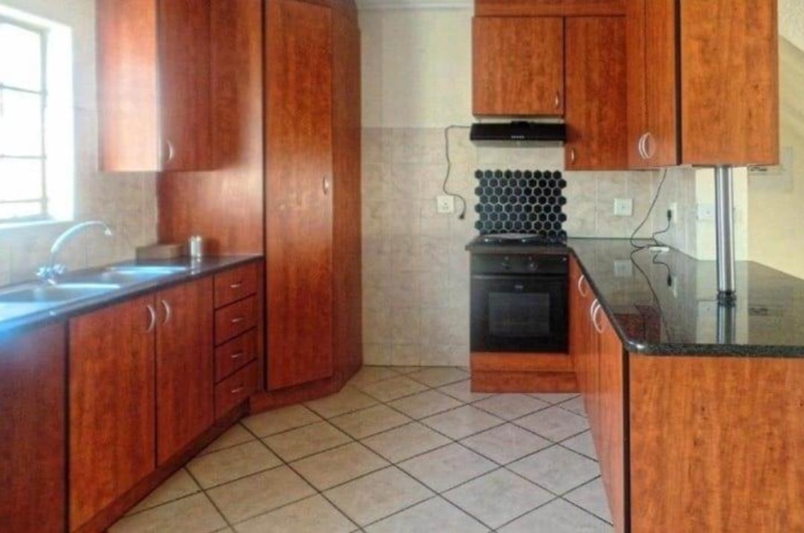 2 Bedroom Property for Sale in Willow Park Manor Gauteng