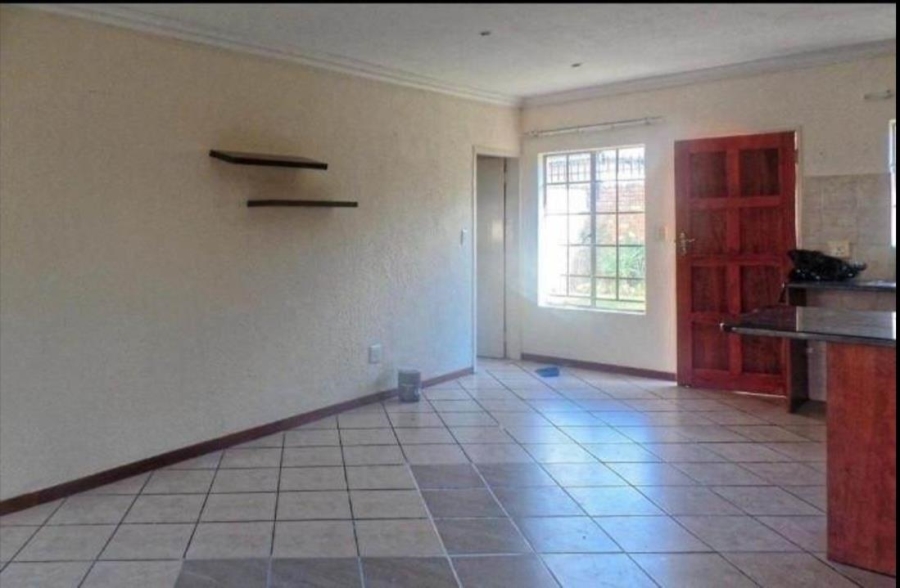 2 Bedroom Property for Sale in Willow Park Manor Gauteng