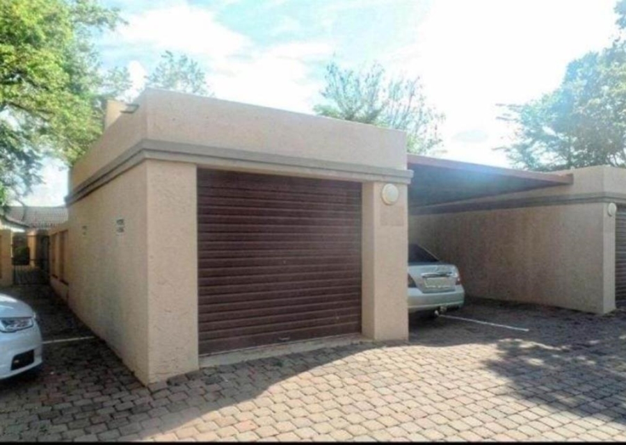 2 Bedroom Property for Sale in Willow Park Manor Gauteng