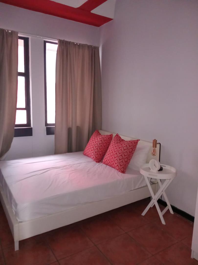 To Let 2 Bedroom Property for Rent in Johannesburg Central Gauteng