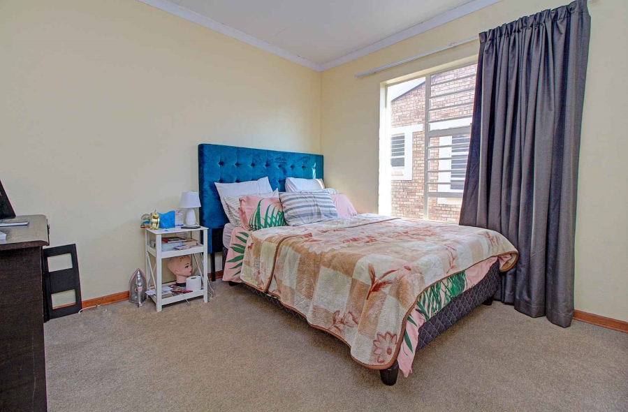 3 Bedroom Property for Sale in Wilgeheuwel Gauteng