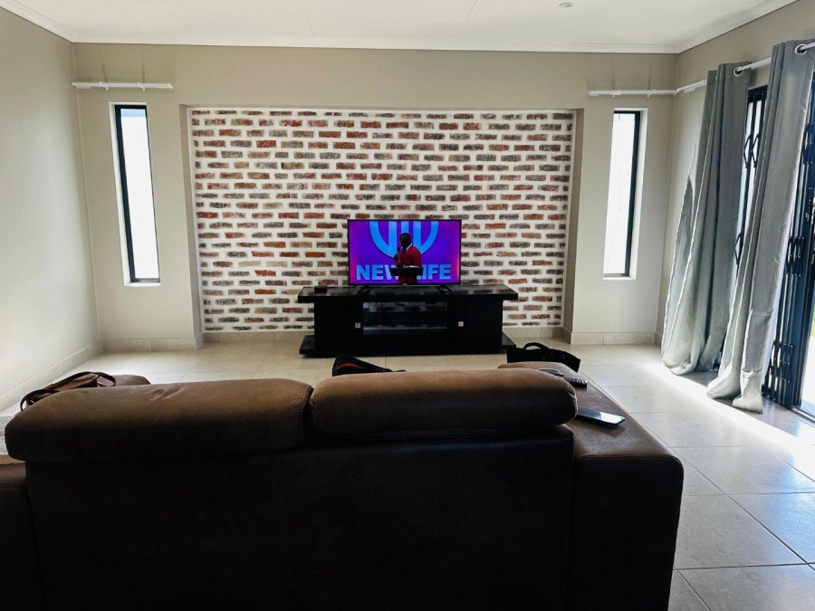 To Let 3 Bedroom Property for Rent in Nietgedacht Gauteng