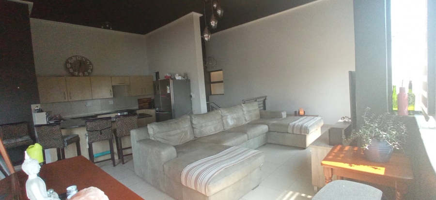 To Let 2 Bedroom Property for Rent in North Riding Gauteng