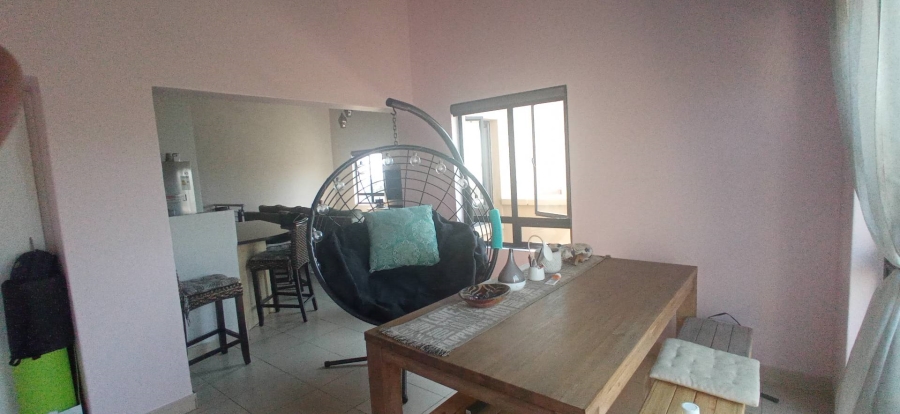 To Let 2 Bedroom Property for Rent in North Riding Gauteng