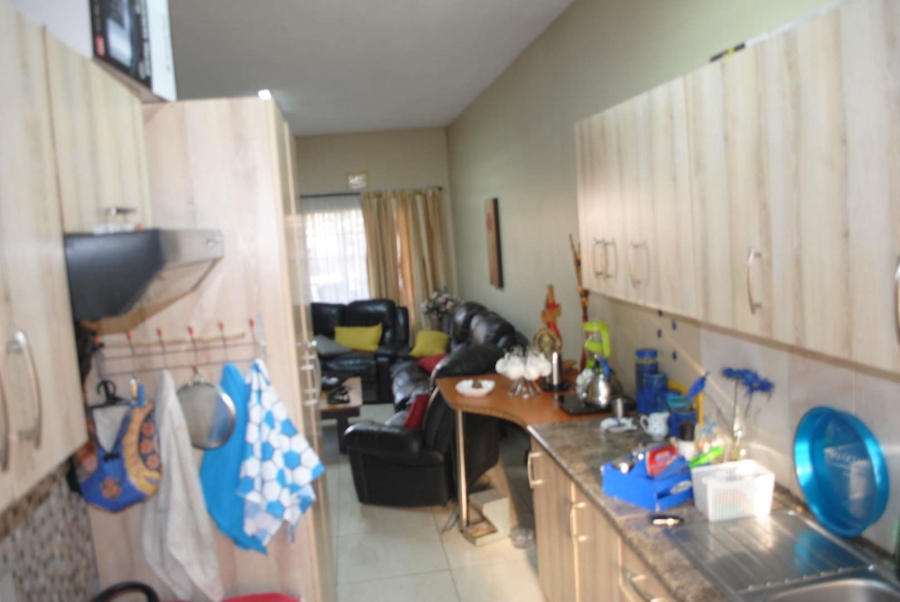 2 Bedroom Property for Sale in Kookrus Gauteng