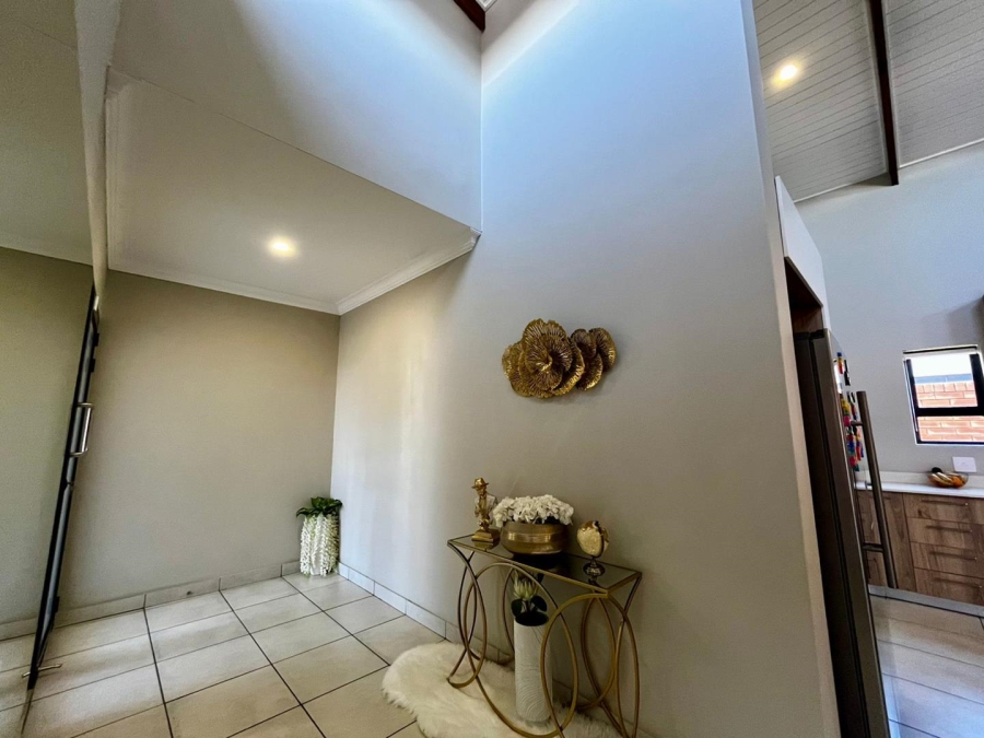 4 Bedroom Property for Sale in Six Fountains Residential Estate Gauteng