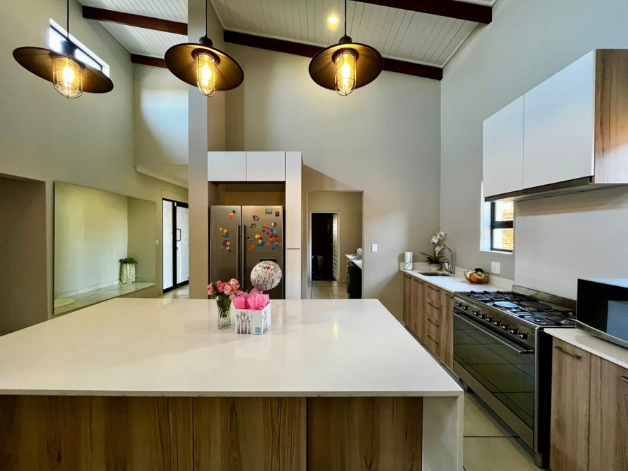4 Bedroom Property for Sale in Six Fountains Residential Estate Gauteng