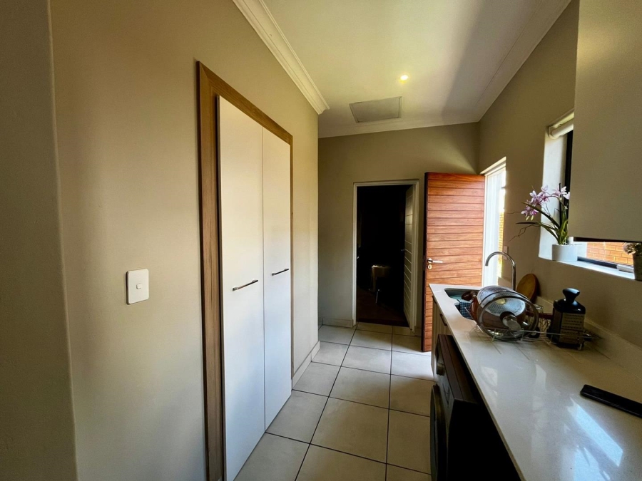 4 Bedroom Property for Sale in Six Fountains Residential Estate Gauteng
