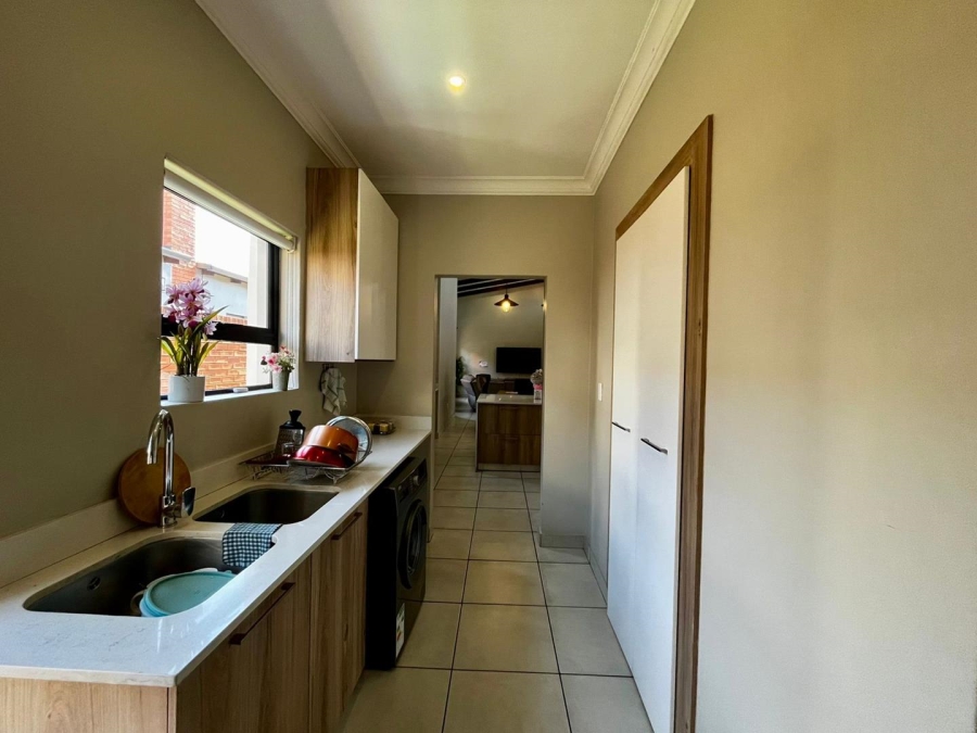 4 Bedroom Property for Sale in Six Fountains Residential Estate Gauteng