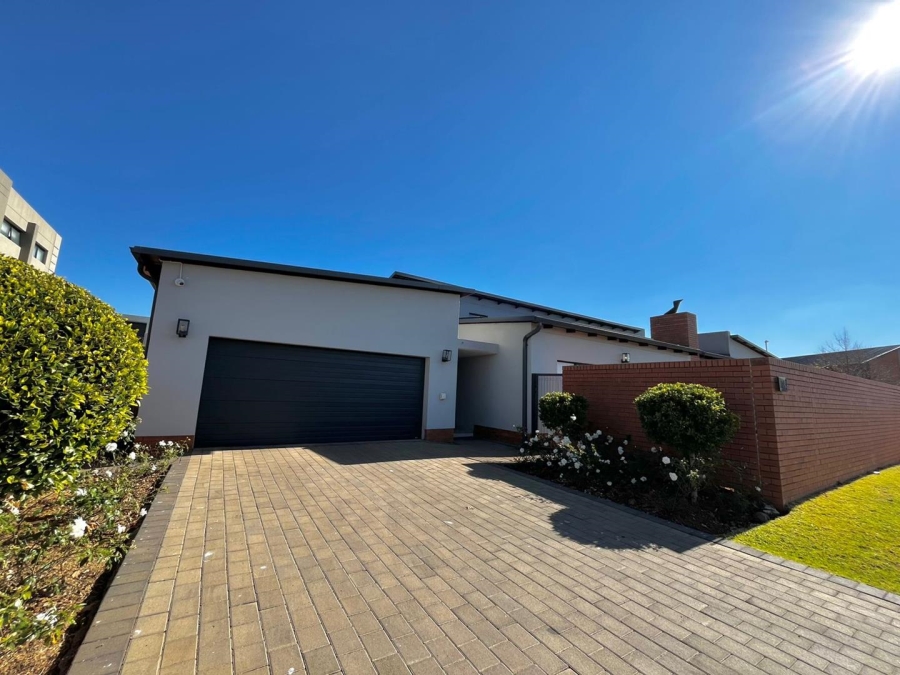 4 Bedroom Property for Sale in Six Fountains Residential Estate Gauteng