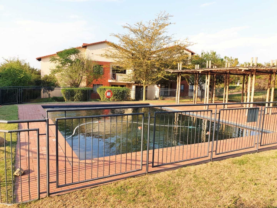 2 Bedroom Property for Sale in Jackal Creek Golf Estate Gauteng