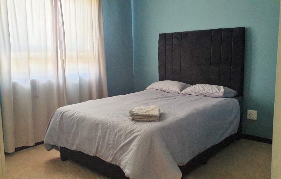 To Let 2 Bedroom Property for Rent in Jackal Creek Golf Estate Gauteng