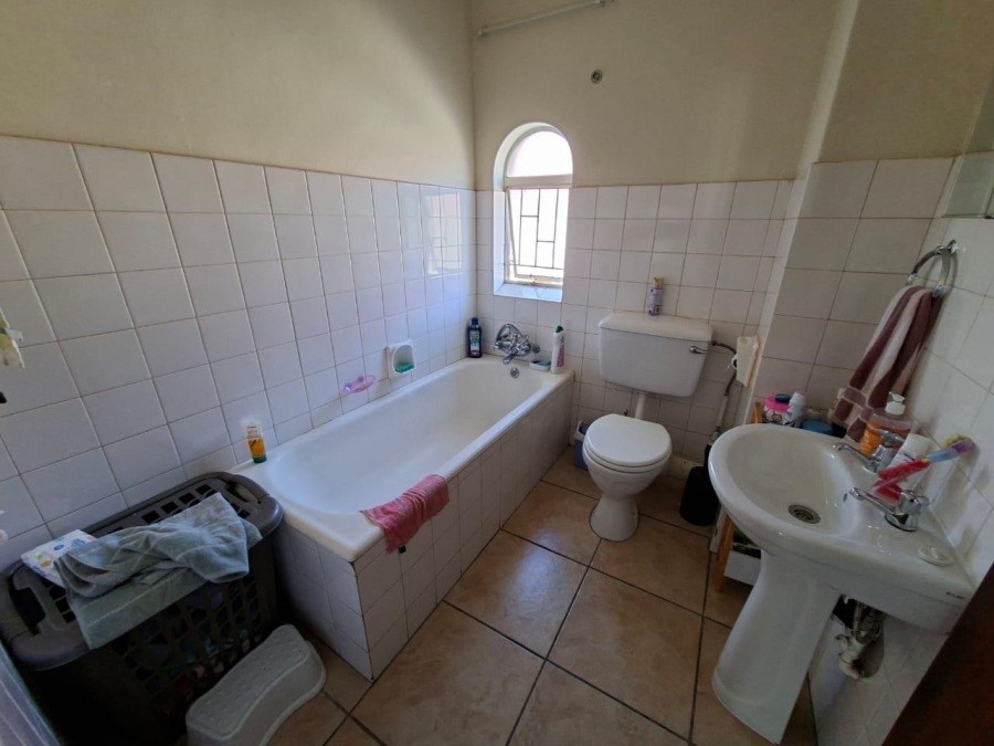 2 Bedroom Property for Sale in Kilner Park Gauteng