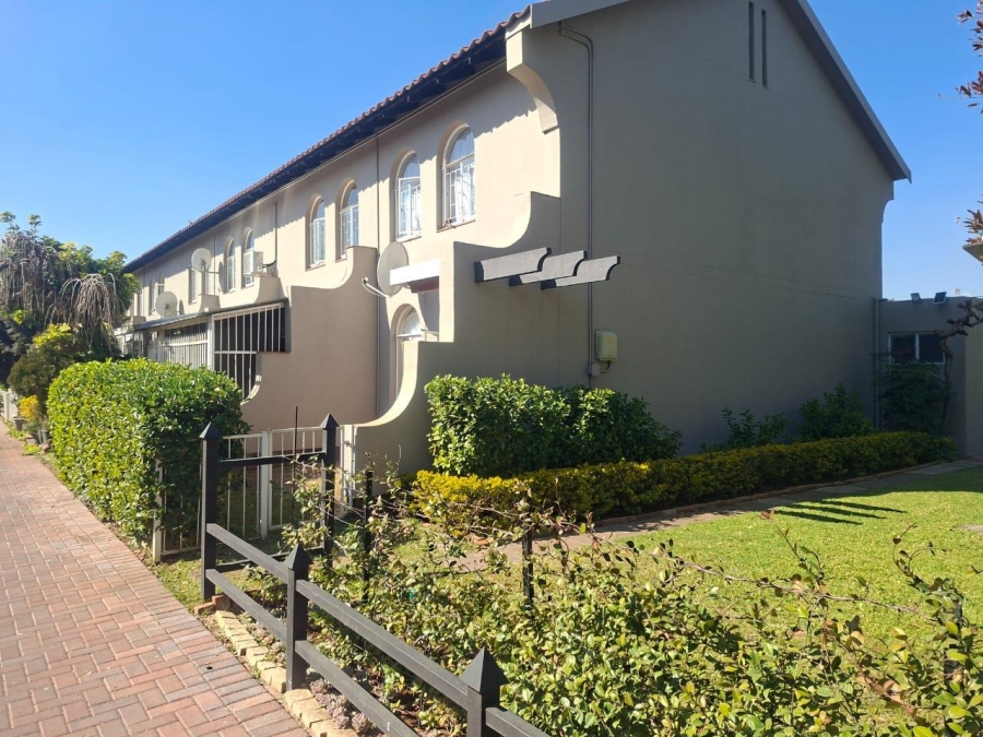 2 Bedroom Property for Sale in Kilner Park Gauteng