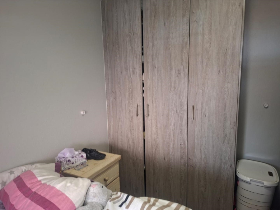 2 Bedroom Property for Sale in Montana Tuine Gauteng