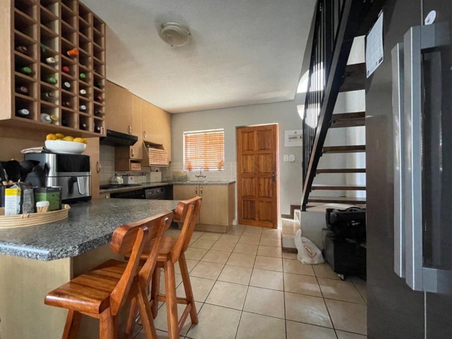 2 Bedroom Property for Sale in Birchleigh Gauteng