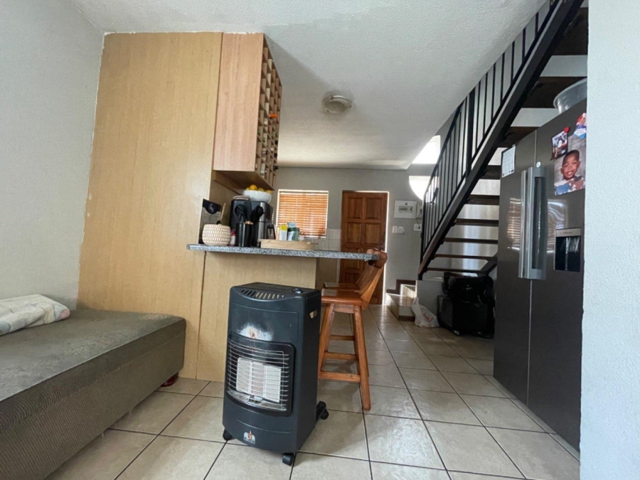 2 Bedroom Property for Sale in Birchleigh Gauteng