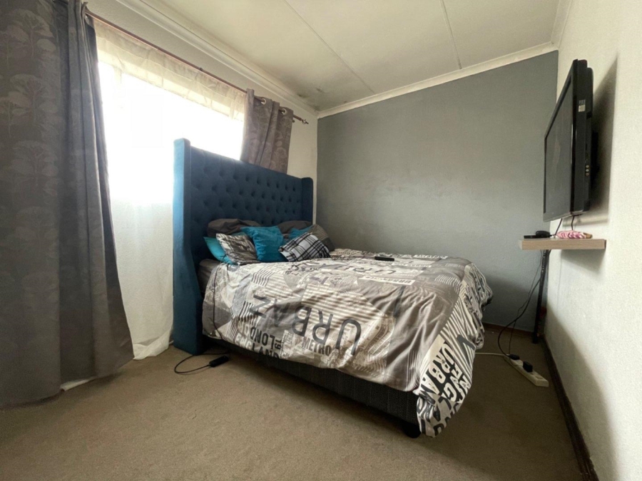 2 Bedroom Property for Sale in Birchleigh Gauteng