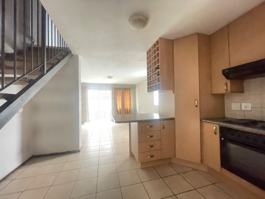 2 Bedroom Property for Sale in Birchleigh Gauteng