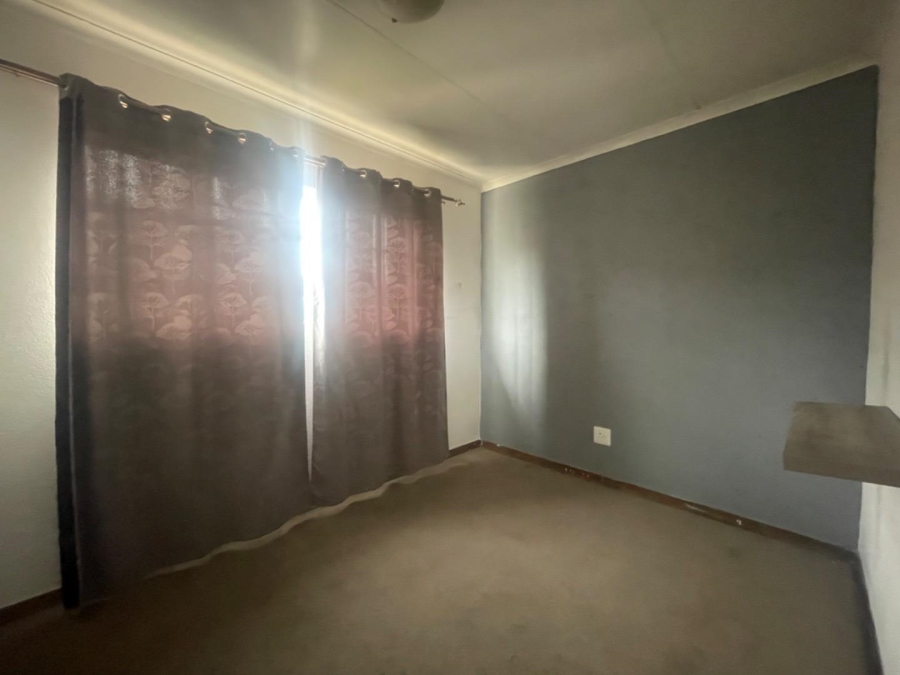 2 Bedroom Property for Sale in Birchleigh Gauteng