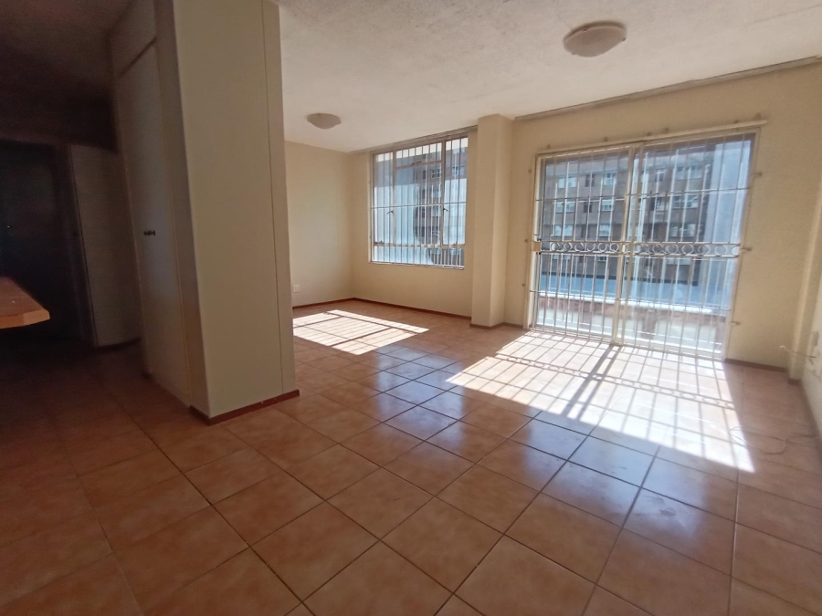 2 Bedroom Property for Sale in Queenswood Gauteng