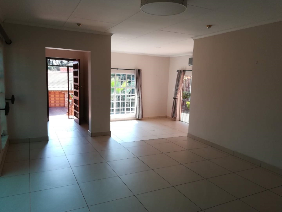 To Let 3 Bedroom Property for Rent in Lynnwood Ridge Gauteng