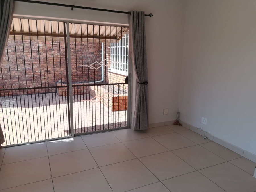 To Let 3 Bedroom Property for Rent in Lynnwood Ridge Gauteng