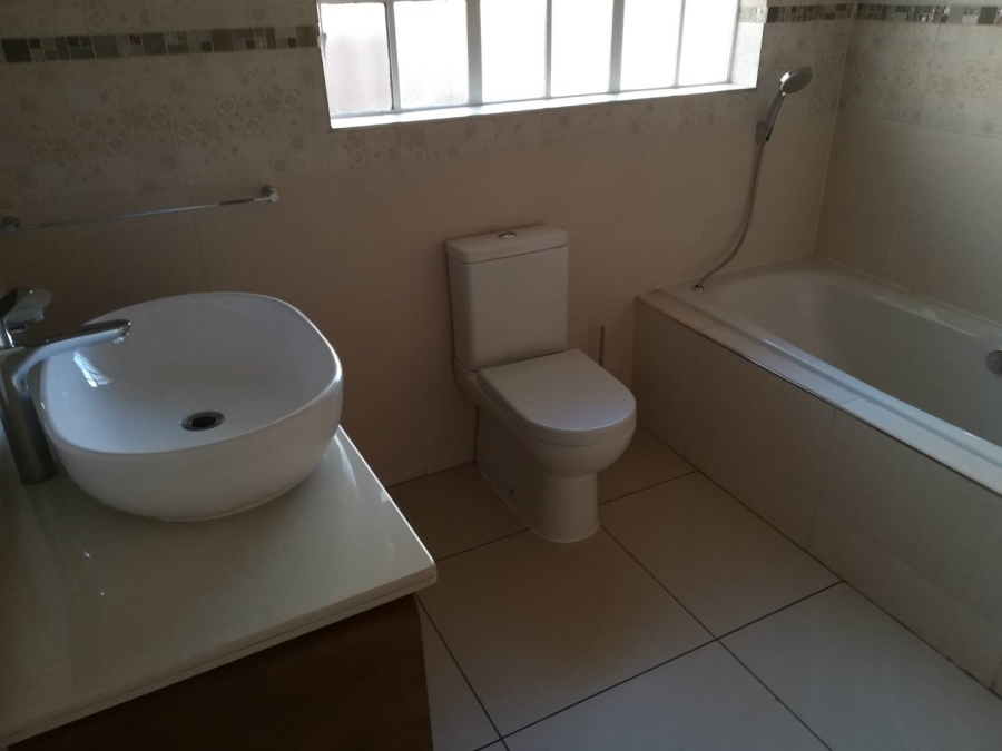 To Let 3 Bedroom Property for Rent in Lynnwood Ridge Gauteng